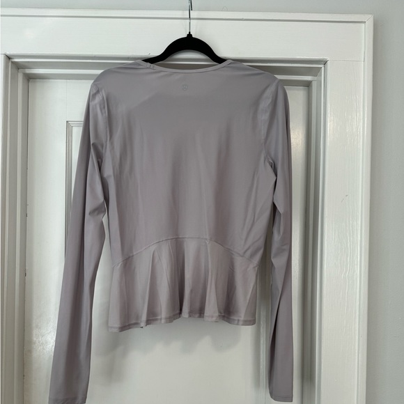 Lululemon top - Picture 3 of 5